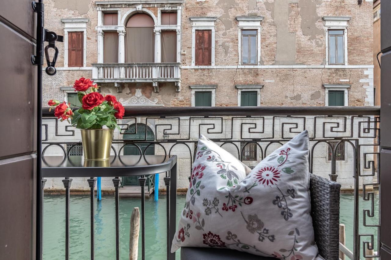 Italian Experience-Riva Degli Schiavoni Boutique Apartment Venice Exterior photo